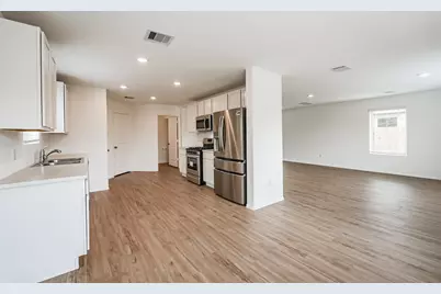 9123 Estes Lakes Drive, Baytown, TX 77521 - Photo 12