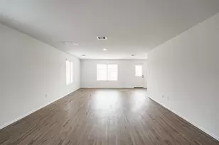 9123 Estes Lks Dr, Baytown, TX 77521 - Photo 6