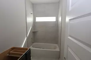 13105 Mundet Dr, Houston, TX 77047 - Photo 10