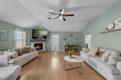 14610 Maisemore Road, Houston, TX 77015 - Photo 8