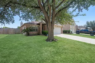 14610 Maisemore Rd, Houston, TX 77015 - Photo 2