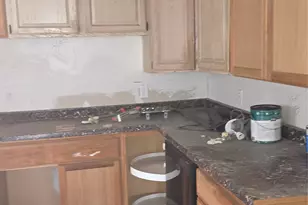 5213 Lindsay St, Houston, TX 77023 - Photo 2