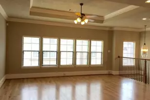 1328 Studer St, Houston, TX 77007 - Photo 2