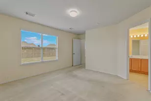 15035 Sugar Pl Dr, Sugar Land, TX 77498 - Photo 12