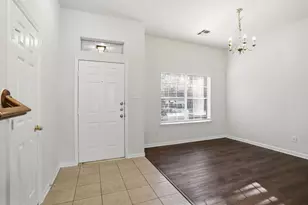 126 W Drifting Shadows Circle, Conroe, TX 77385 - Photo 10