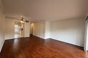 2039 Winrock Blvd, Houston, TX 77057 - Photo 10