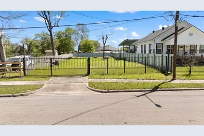 8612 Alsuma Street, Houston, TX 77029 - Photo 2