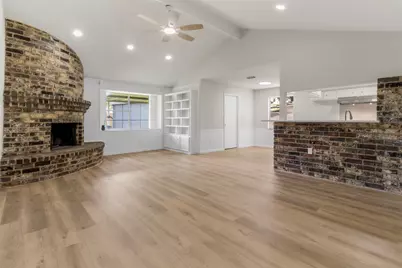 9211 Meaux Drive, Houston, TX 77031 - Photo 4