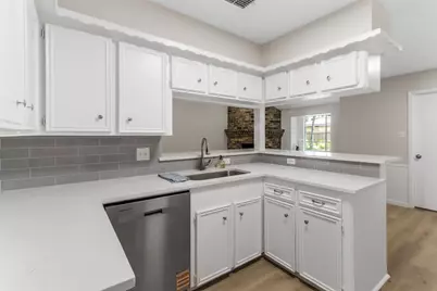 9211 Meaux Drive, Houston, TX 77031 - Photo 12