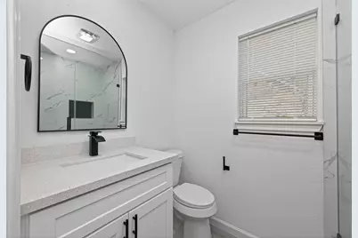 24034 E Lake Houston Parkway, Houston, TX 77336 - Photo 14