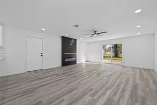 24034 E Lake Houston Pkwy, Houston, TX 77336 - Photo 10