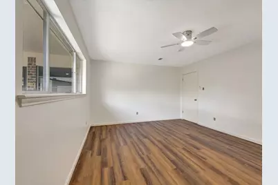10340 Rocky Hollow Road, La Porte, TX 77571 - Photo 24