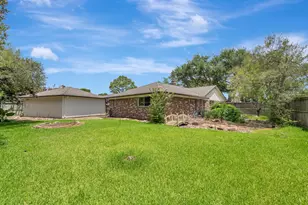 10340 Rocky Hollow Rd, La Porte, TX 77571 - Photo 36