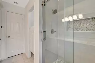 10340 Rocky Hollow Rd, La Porte, TX 77571 - Photo 26