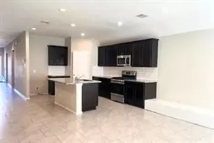 8310 Rose Petals Ln, Rosharon, TX 77583 - Photo 6