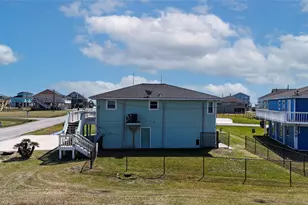 3199 Castle Dr, Port Bolivar, TX 77650 - Photo 12