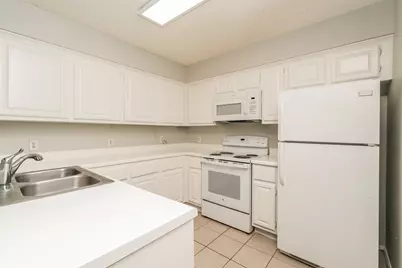 200 Pecan Drive #702, League City, TX 77573 - Photo 6