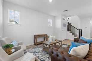 535 Avisa Dr, Kemah, TX 77565 - Photo 8