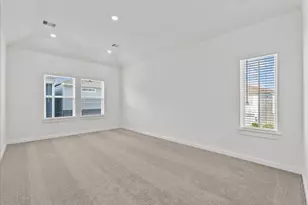 535 Avisa Dr, Kemah, TX 77565 - Photo 16