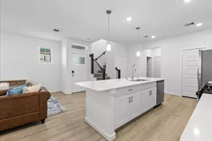 535 Avisa Dr, Kemah, TX 77565 - Photo 10