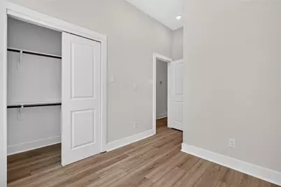 4822 Creekmont Drive #A, Houston, TX 77091 - Photo 14