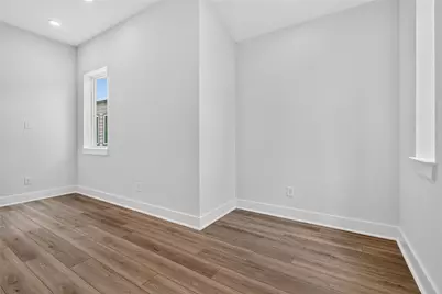 4822 Creekmont Drive #A, Houston, TX 77091 - Photo 4