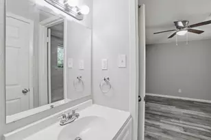 14519 Draycott Ln, Houston, TX 77045 - Photo 32