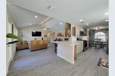 9306 Bankside Drive, Houston, TX 77031 - Photo 8