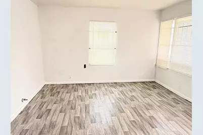 335 Delaware Street, Houston, TX 77029 - Photo 6