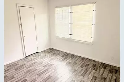 335 Delaware Street, Houston, TX 77029 - Photo 10