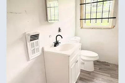 335 Delaware Street, Houston, TX 77029 - Photo 14