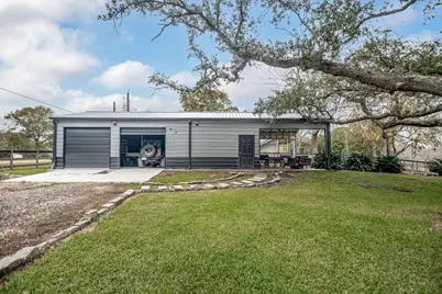 1236 Riverside Drive, Palacios, TX 77465 - Photo 6