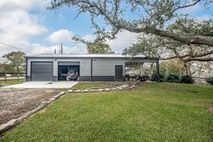 1236 Riverside Dr, Palacios, TX 77465 - Photo 6