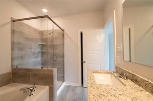 3709 Violet Ln, Huntsville, TX 77340 - Photo 22