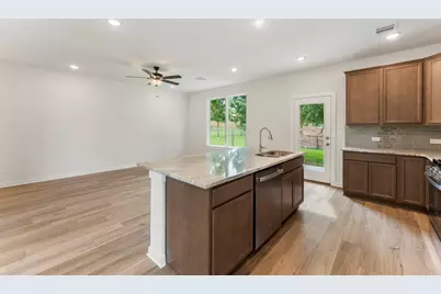3709 Violet Lane, Huntsville, TX 77340 - Photo 28