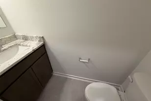 3709 Violet Ln, Huntsville, TX 77340 - Photo 4