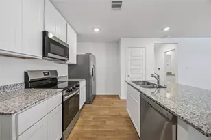 11910 Sweet Apple Ln, Houston, TX 77048 - Photo 6