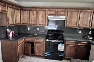 4209 Clover St, Houston, TX 77051 - Photo 2