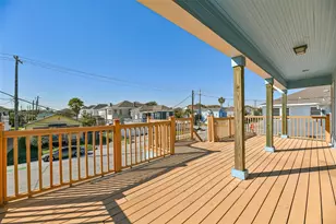1712 19th St, Galveston, TX 77550 - Photo 4