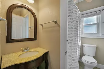 1712 19th Street #2, Galveston, TX 77550 - Photo 20