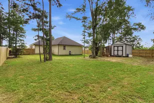 16529 Kingsbury Dr, Conroe, TX 77303 - Photo 20