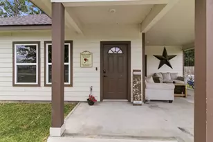 16529 Kingsbury Dr, Conroe, TX 77303 - Photo 4