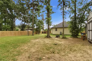 16529 Kingsbury Dr, Conroe, TX 77303 - Photo 22