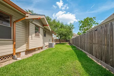 901 W 21st Street, Houston, TX 77008 - Photo 44