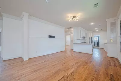 901 W 21st Street, Houston, TX 77008 - Photo 10