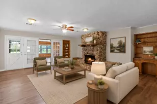1717 Jones St, Alvin, TX 77511 - Photo 1