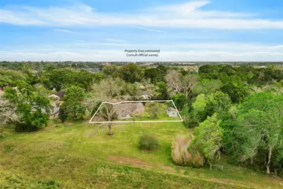1717 Jones Street, Alvin, TX 77511 - Photo 32