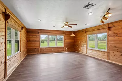 1717 Jones Street, Alvin, TX 77511 - Photo 14