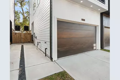 868 E 35th Street, Houston, TX 77022 - Photo 26