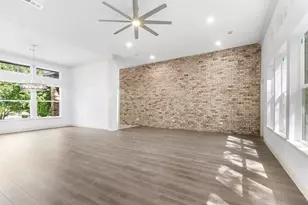 7086 Kingston Cove Ln, Willis, TX 77318 - Photo 8